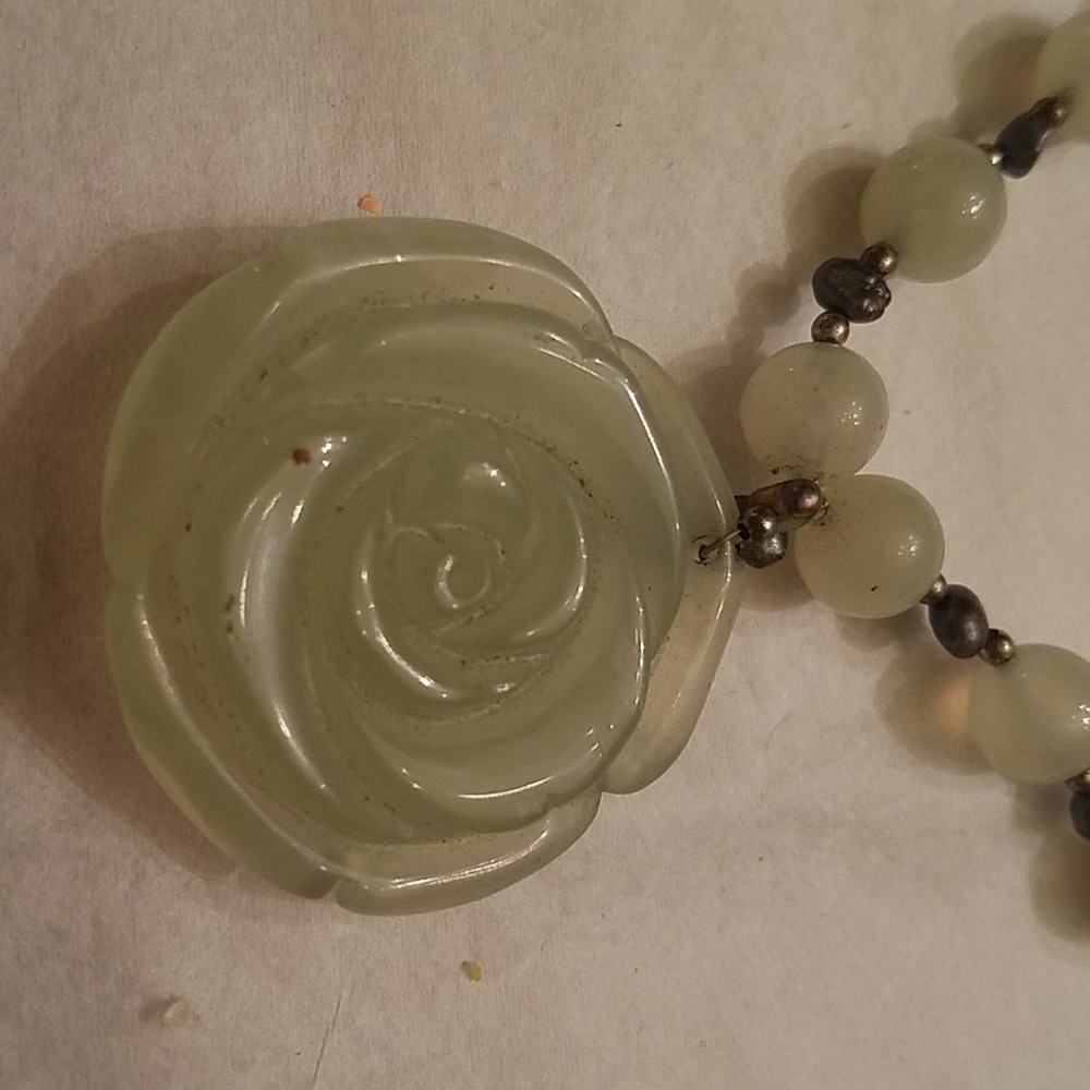 3 necklaces - Picture 6 of 9
